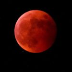 Eclipse lunar total: o que é a Lua de Sangue