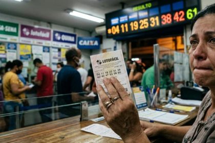 O motivo científico pelo qual o cérebro sente que quase ganhou na Mega-Sena mesmo sem acertar nada O motivo científico pelo qual o cérebro sente que quase ganhou na Mega-Sena mesmo sem acertar nada
