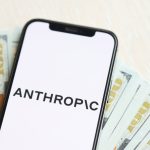 Anthropic lança 10 agentes de IA para bancos