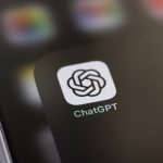 OpenAI lança modelos de áudio para tarefas de voz em tempo real