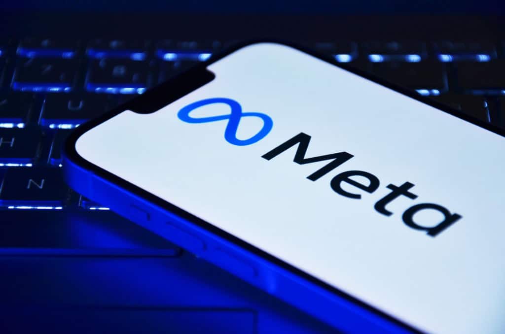 Funcionários da Meta questionam política de monitoramento para treinar IA Funcionários da Meta questionam política de monitoramento para treinar IA