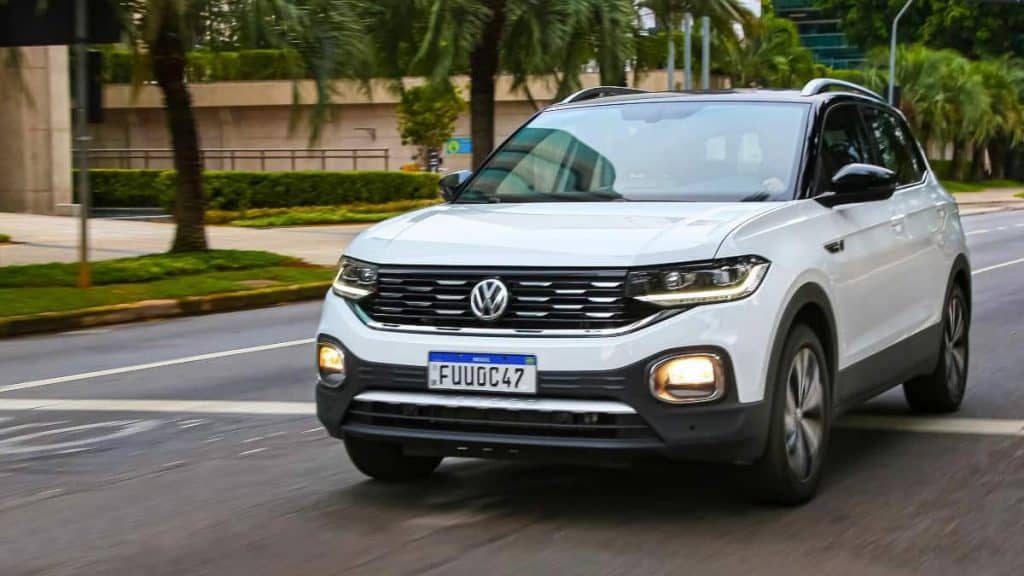 Volkswagen faz recall de 118 mil veículos no Brasil Volkswagen faz recall de 118 mil veículos no Brasil