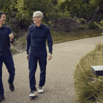 Mesmo com troca de CEO e preços em alta, Apple registra aumento nas vendas Mesmo com troca de CEO e preços em alta, Apple registra aumento nas vendas