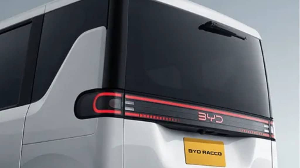 Traseira do BYD Racco