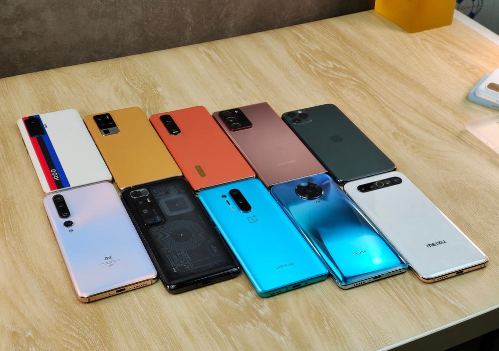 Metade da população mundial possui um smartphone