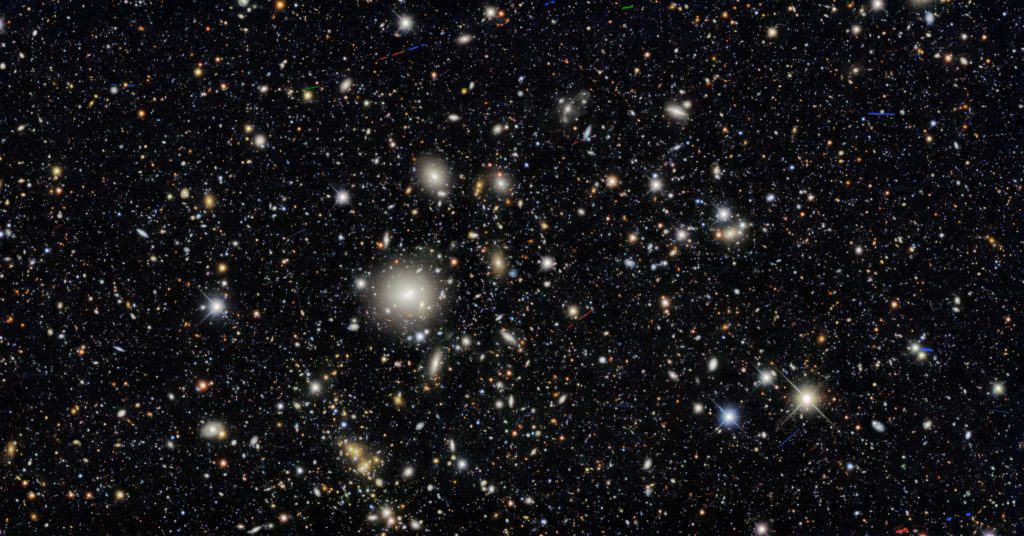 Expansão do Universo tem sido explicada com a energia escura